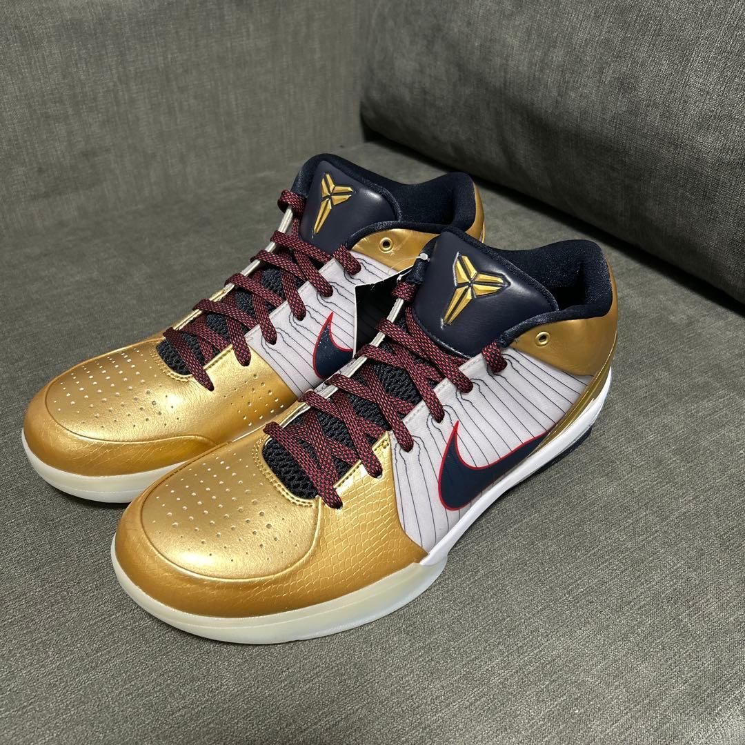 Kobe 4ゴールドメダル　バスケットシューズ