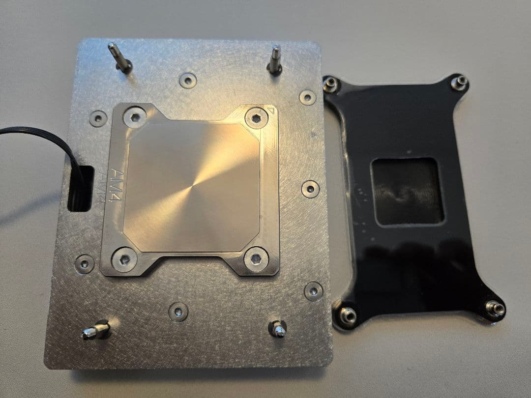 EK Quantum Velocity2 AM4 CPUウォーターブロック