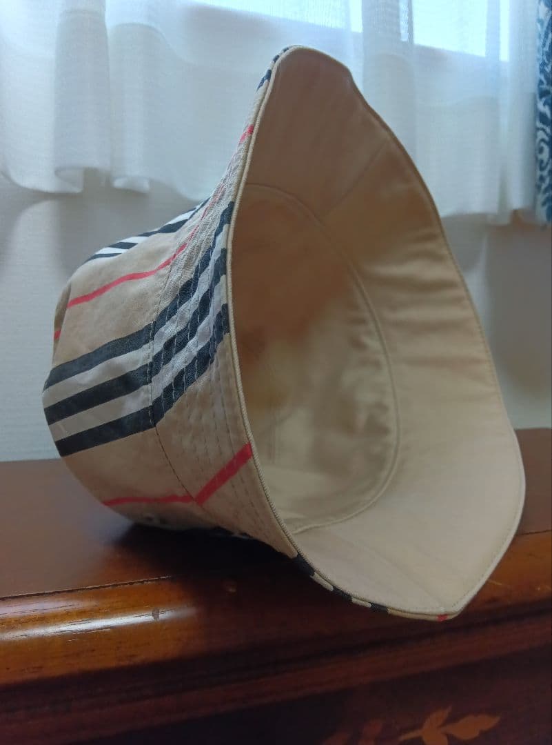 バーバリーバケットハット リバーシブルLサイズ