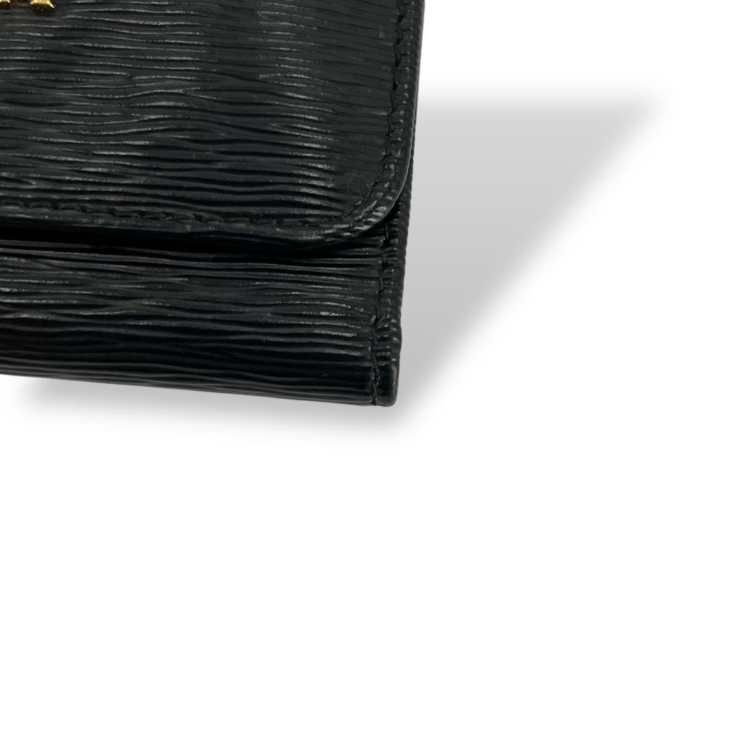 証明書付　良品　プラダ　6連キーケース　ゴールドロゴ　ブラック　レザー　男女兼用