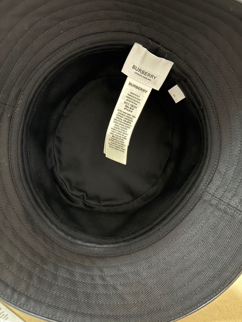 BURBERRY バケットハット ブラック タグ付き　Mサイズ