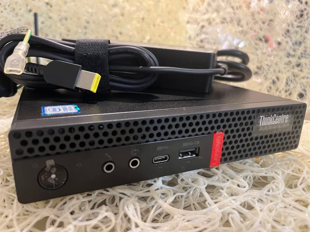 ThinkCenter Tiny M720q 10T8 ミニPC レノボ