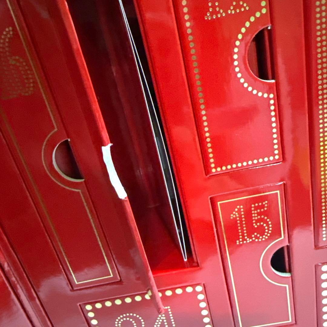 Christian Louboutin アドベントカレンダー 2022