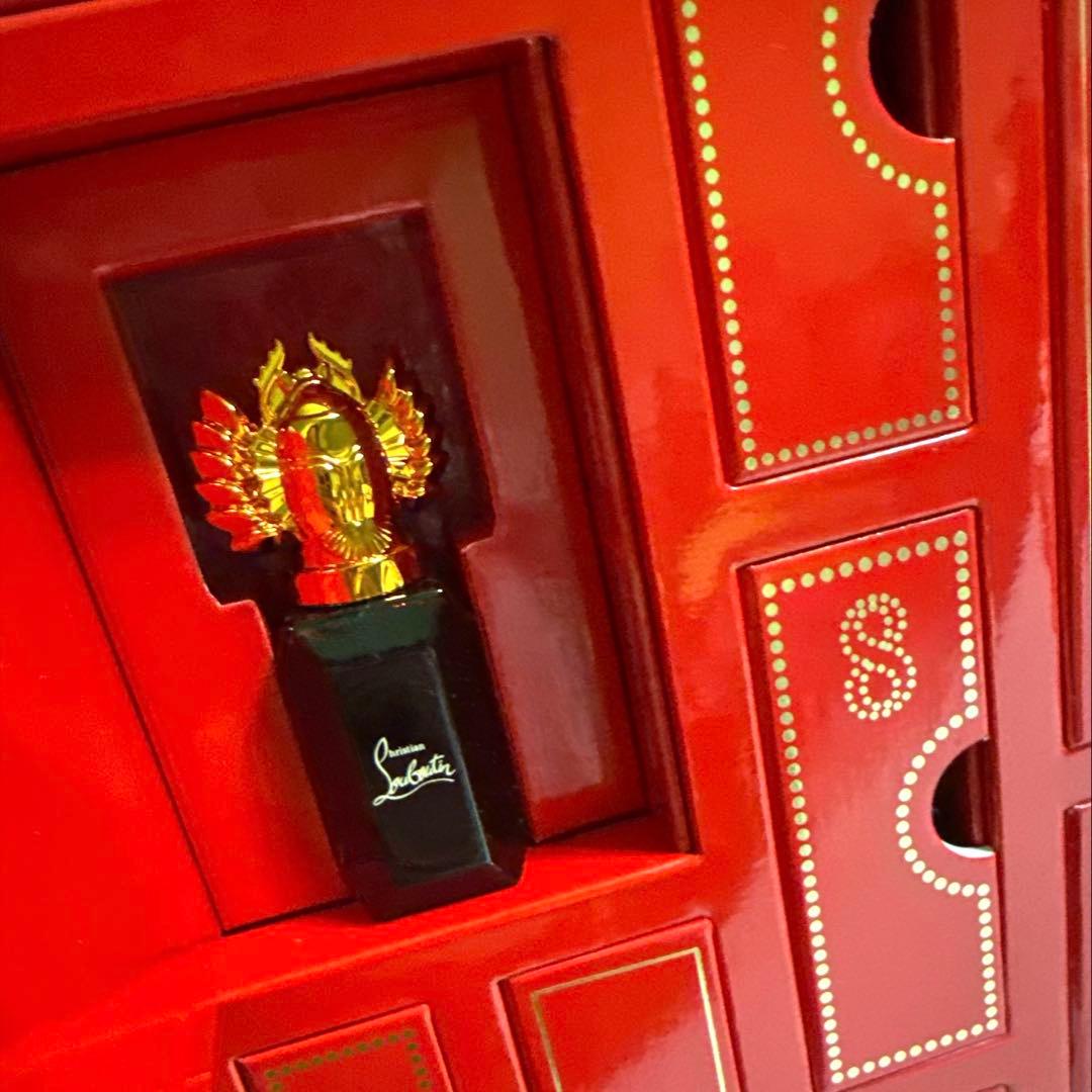 Christian Louboutin アドベントカレンダー 2022