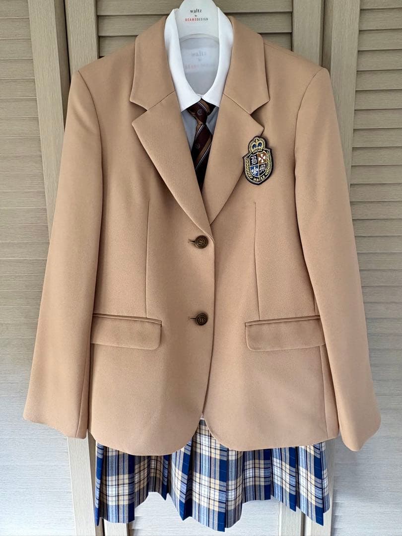 waltz by BEAMS DESIGN 卒業式　160cm