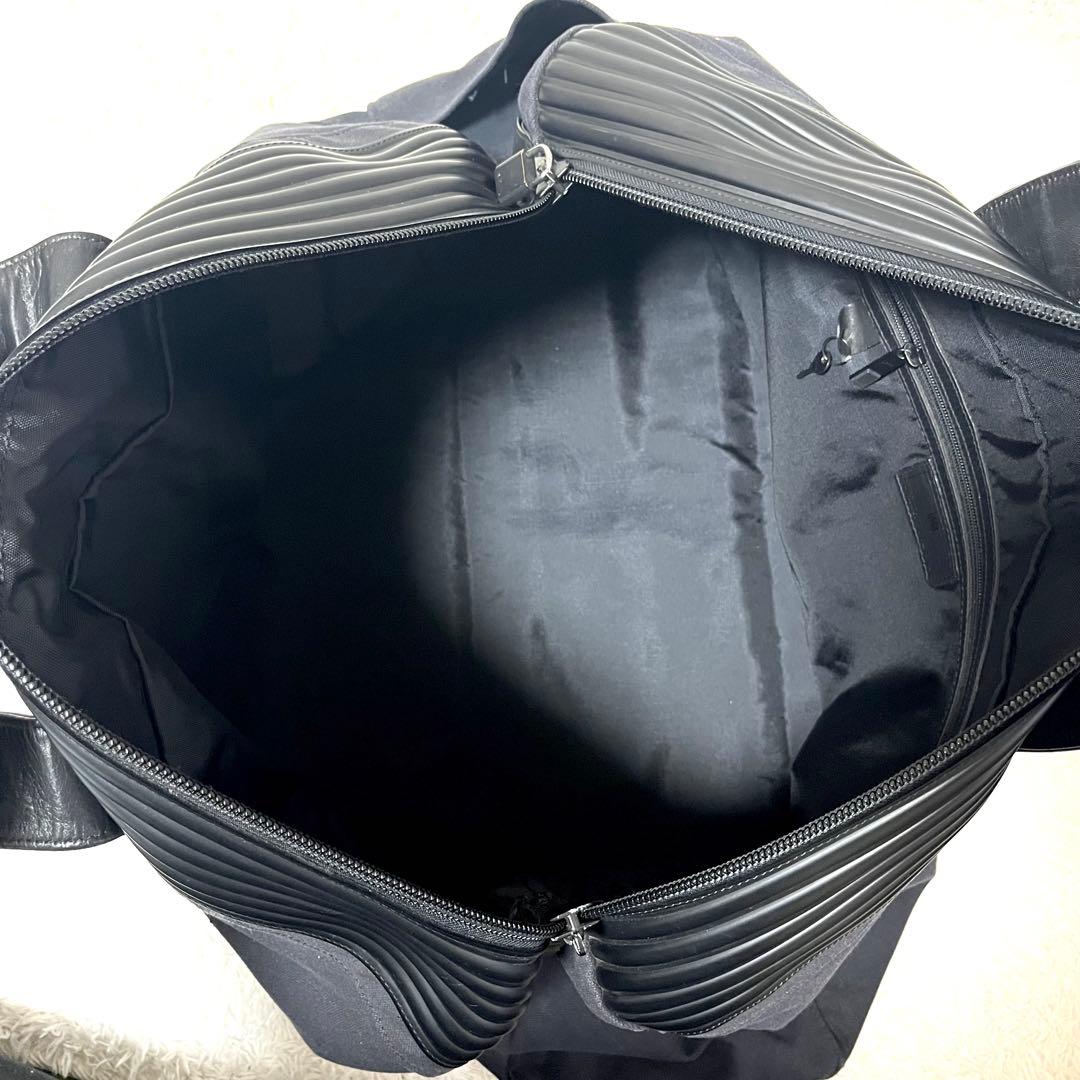 ✨入手困難✨イッセイミヤケ ボストンバッグ 旅行カバン 大容量 保存袋 南京錠