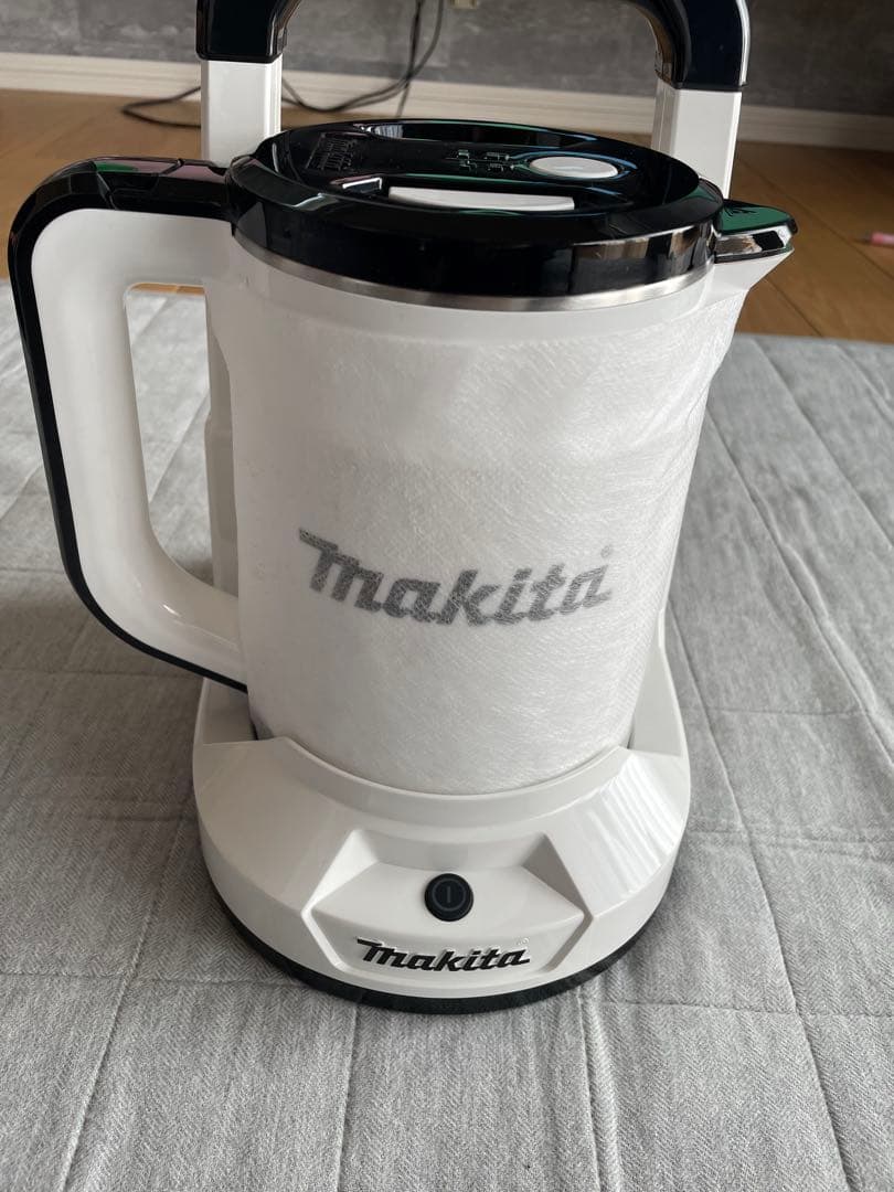 Makita 36V 電気ポット ホワイト