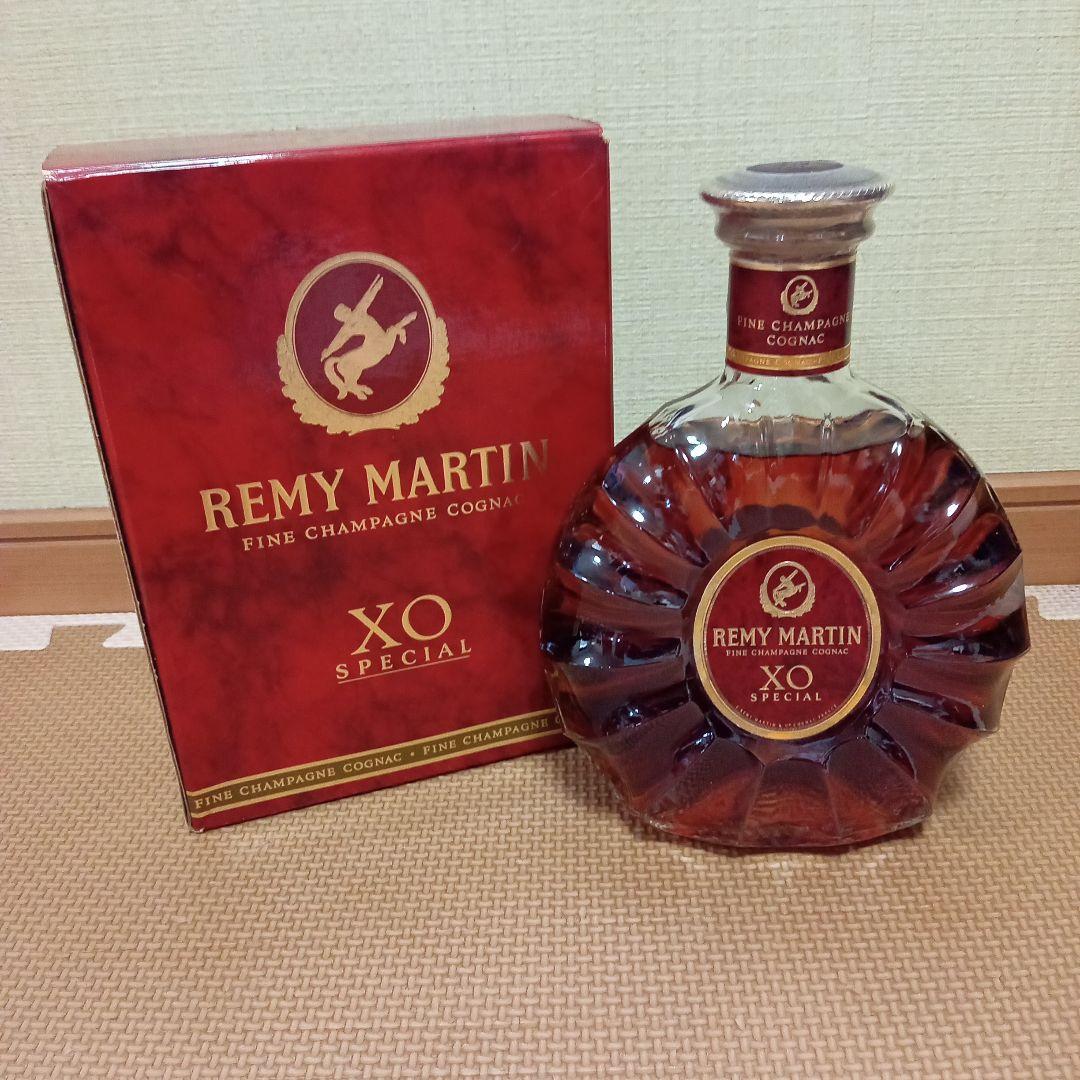 未開封、未使用 REMY MARTIN XO SPECIAL 箱入り
