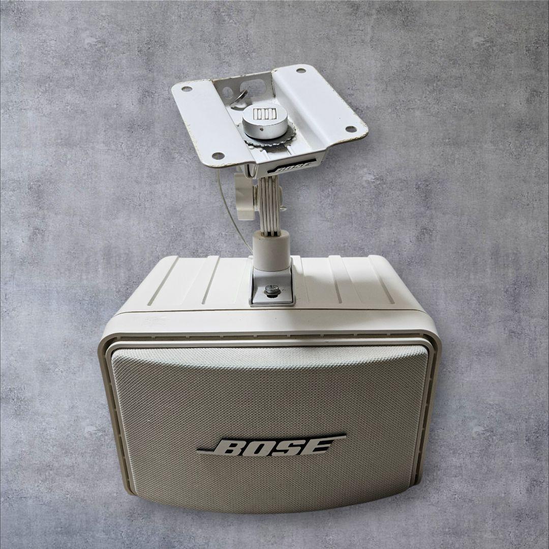 BOSE ボーズ 111ADW ペアスピーカー 白 純正吊り金具付