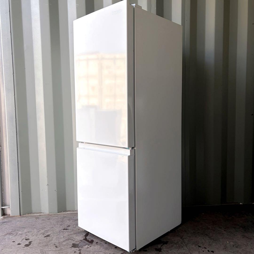 運搬取付無料！ホワイト純正Hisenseスタイリッシュ2ドア冷蔵庫！完動超美品！