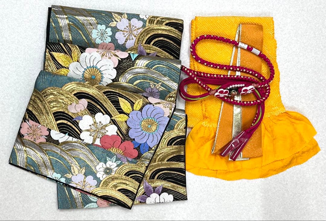 振り袖　フルセット　全通袋帯　別誂長襦袢　成人式　金彩加工　刺繍入り　739
