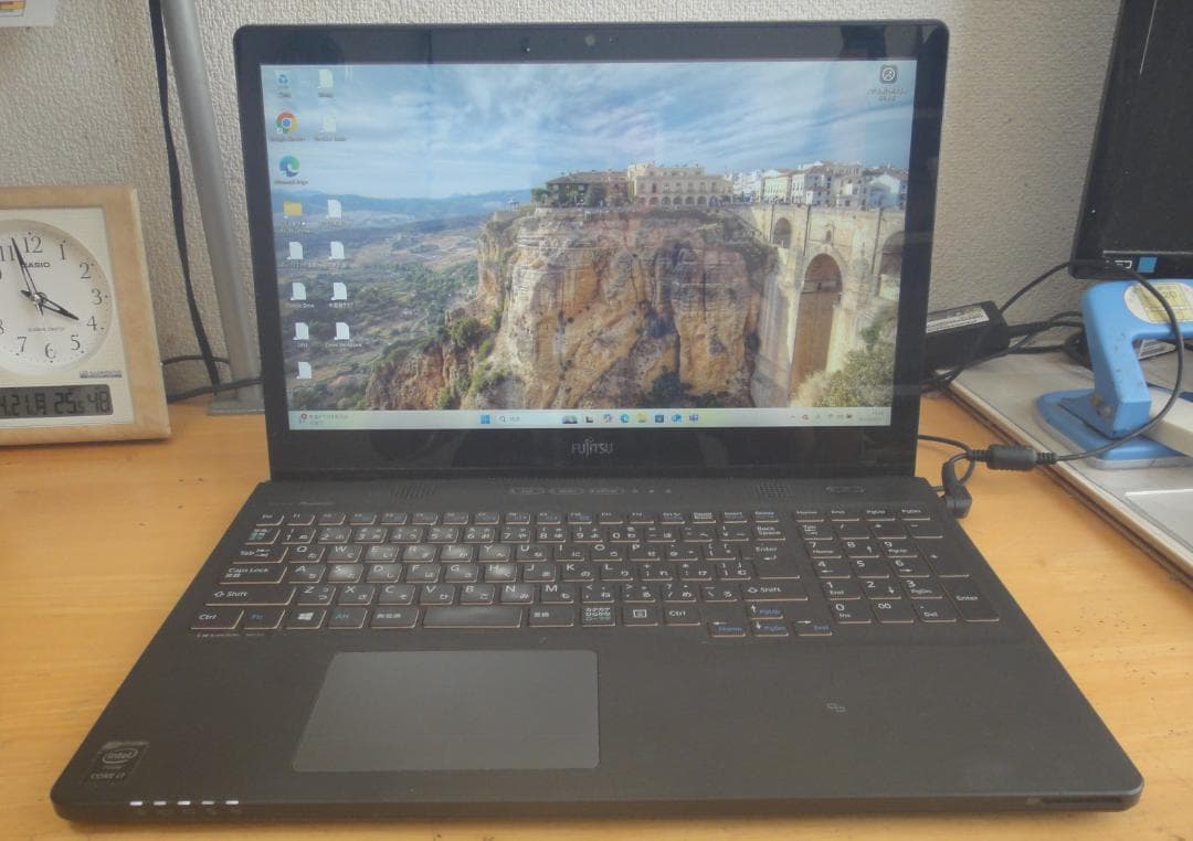 Windowsノート本体 Lifebook AH77/S i7/SSD256G/8G/Office