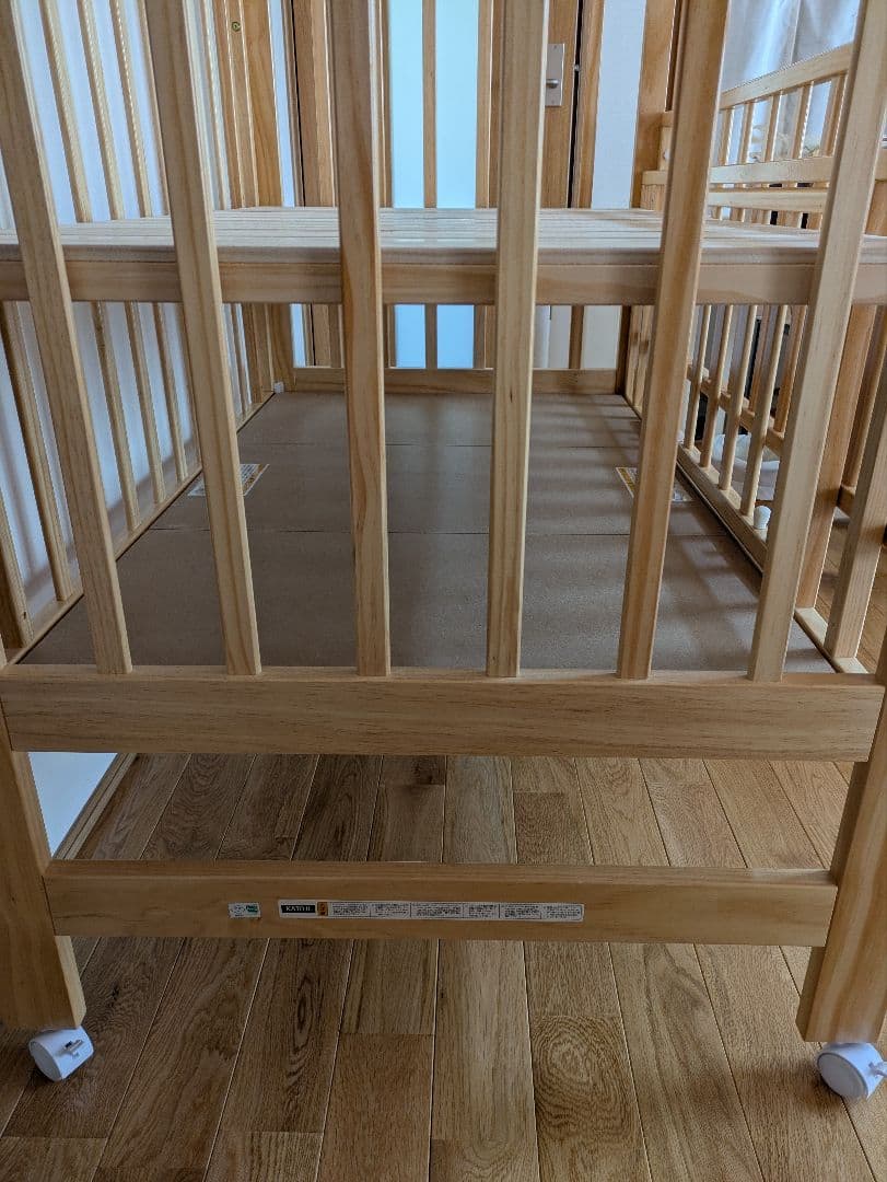 【RU】カトージ　ハイシートベビーベッド　ナチュラル