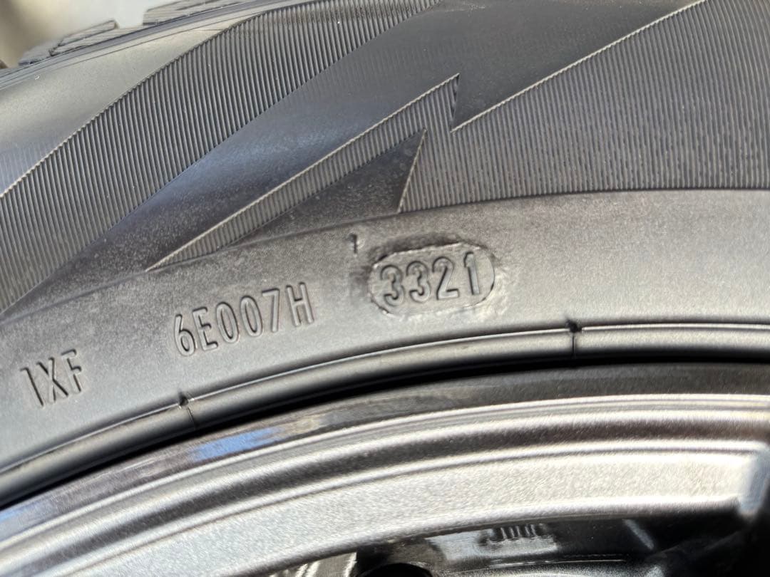 スタッドレスタイヤ、アルミホイール4本セット中古