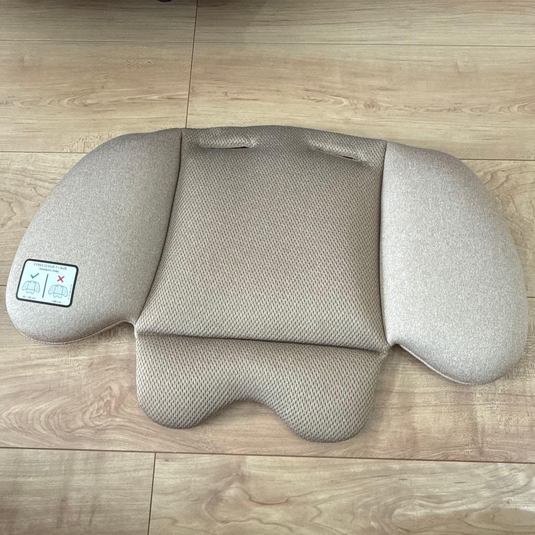 cybex チャイルドシート CLOUD T＋　ベース　カーシートアダプター