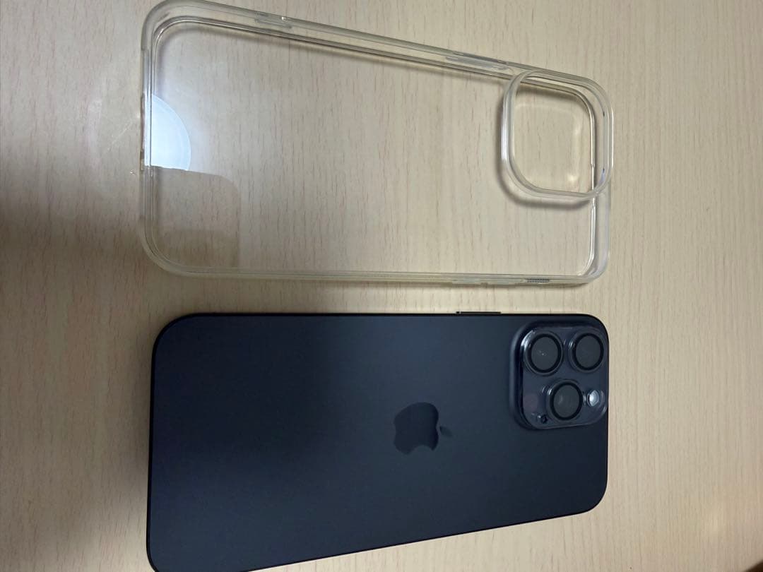 K*n様 iPhone 15Pro MAX 256GB 美品　おまけ付き