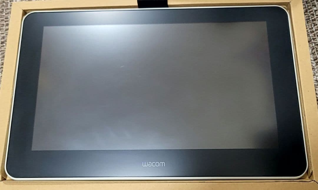 Wacom One DTC133 ホワイト