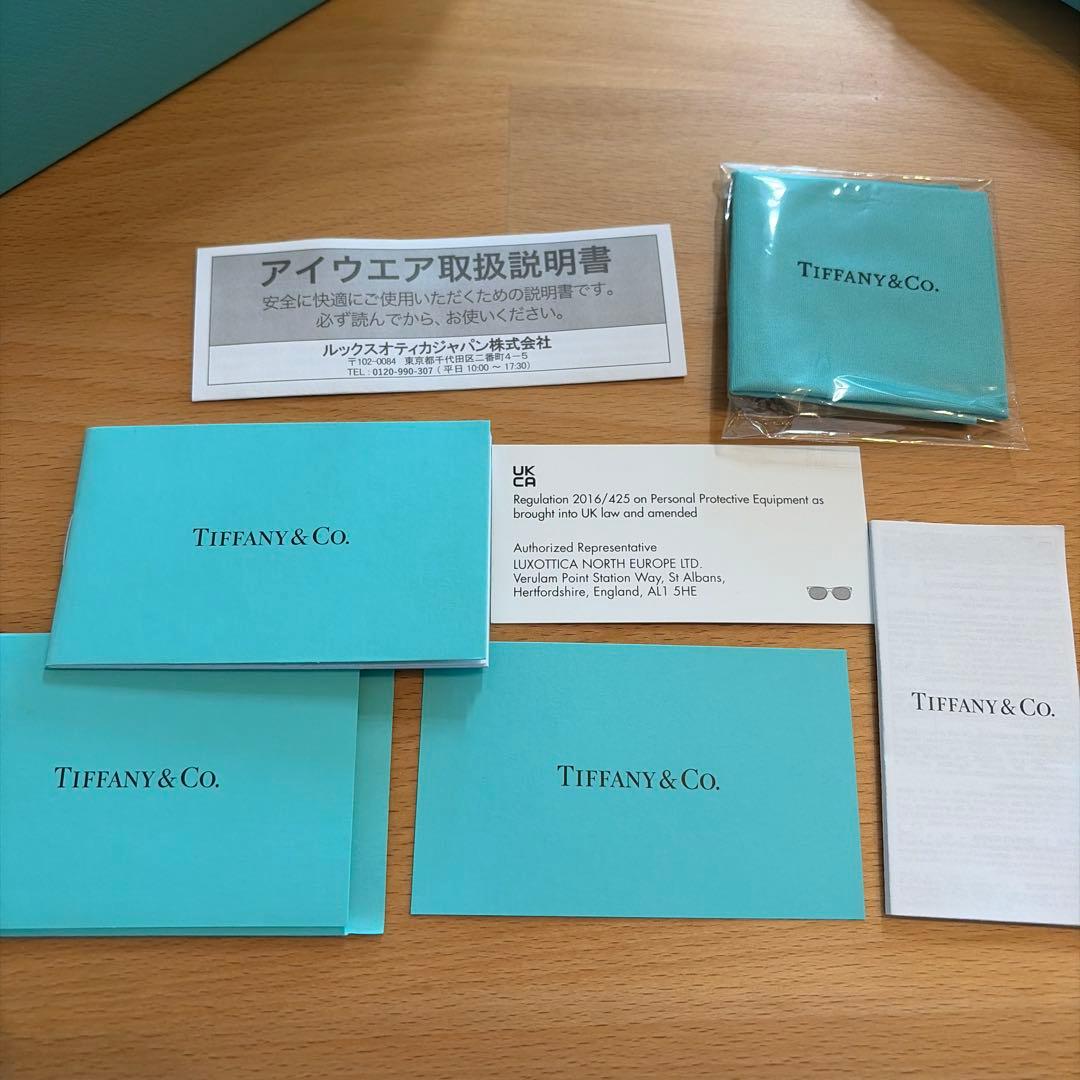 Tiffany & Co. オクタゴナルサングラス