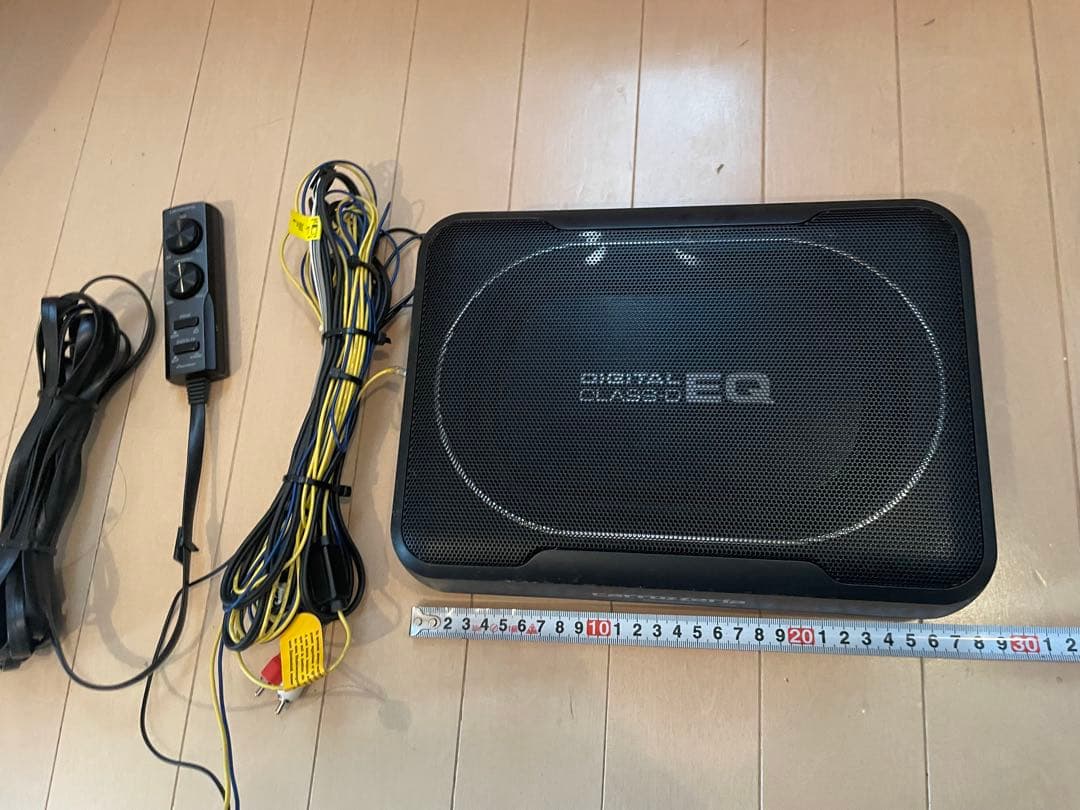 Pioneer carrozzeria パワードサブウーファー