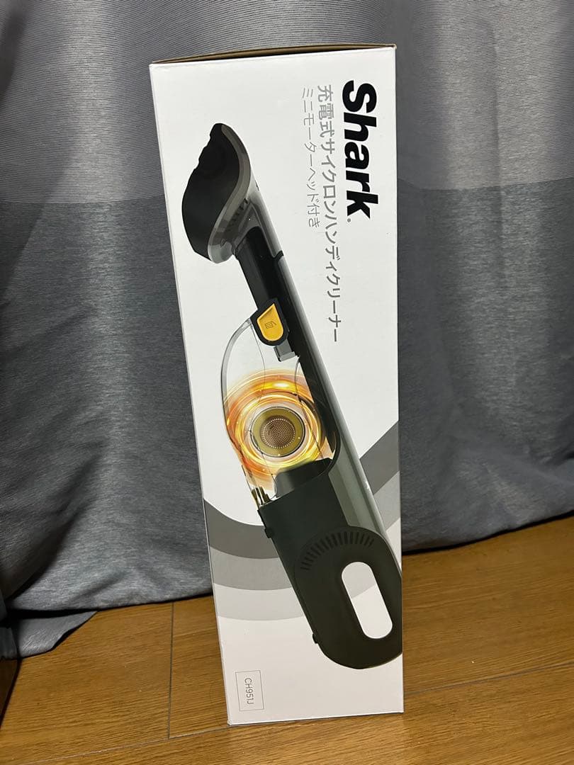週末限定値下げ‼️Shark 充電式サイクロンハンディクリーナー CH951J