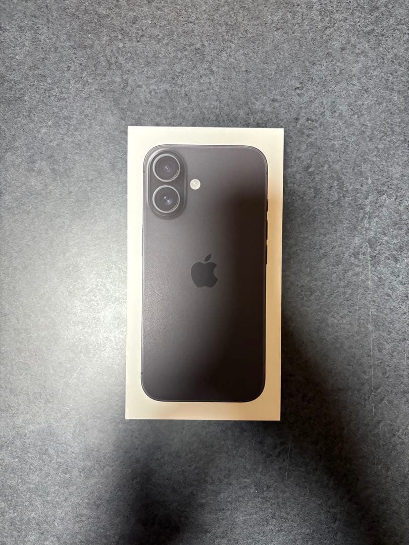 携帯電話本体 iPhone16 (tomohiga)