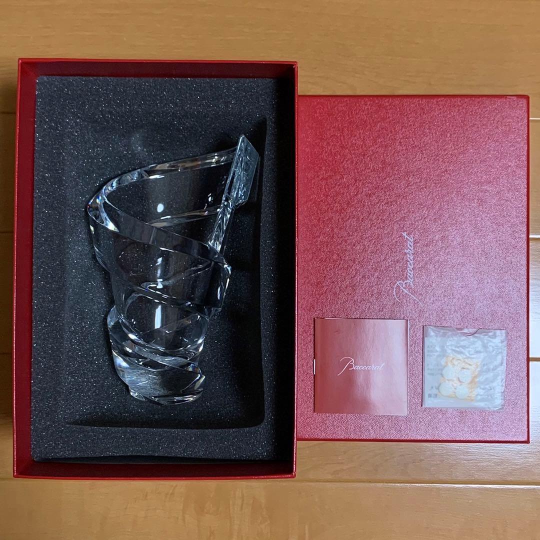 未使用 バカラ スパイラル フラワーベース 花瓶 クリスタル 20cm