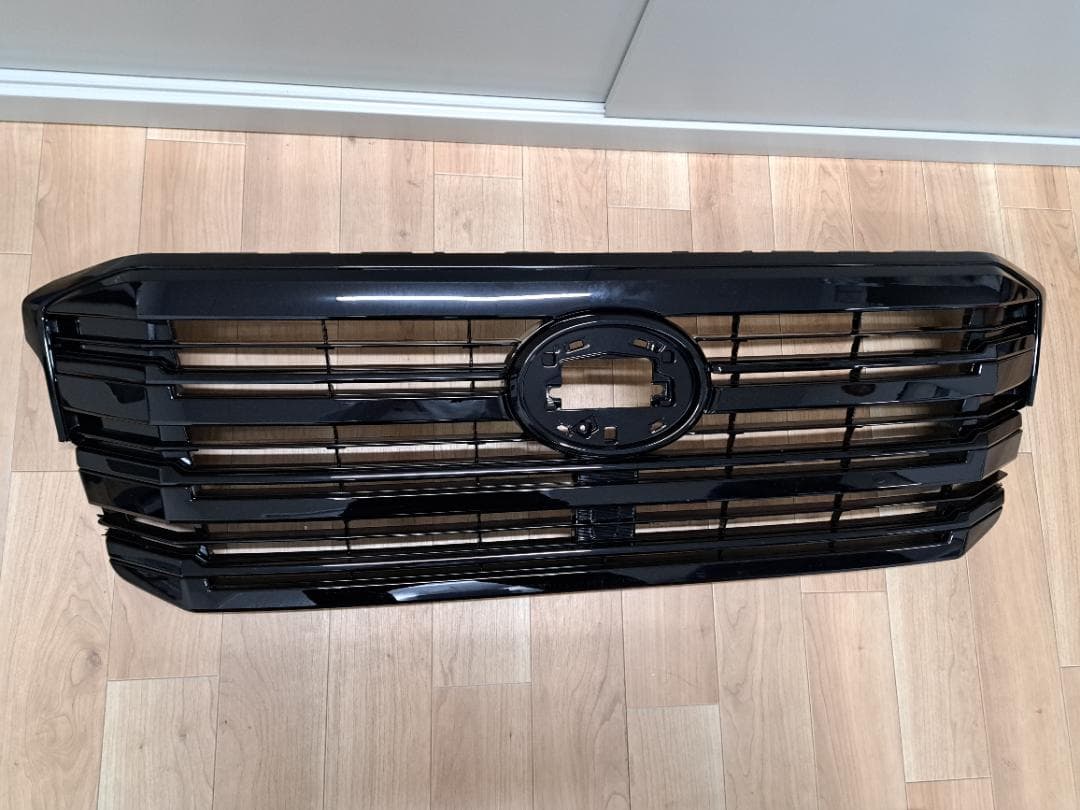 ランドクルーザー 300 ランクル フロントグリル LC300 (ブラック)