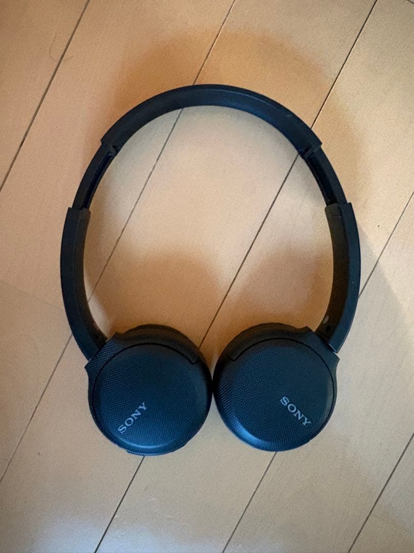 SONY ワイヤレスヘッドホン ブラック(本体のみ)