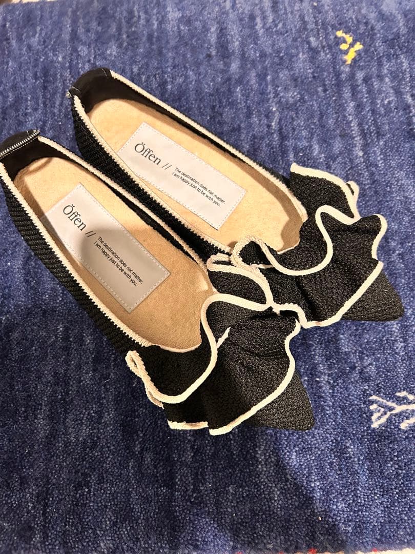 Offen オッフェンフリル付きフラットシューズ37