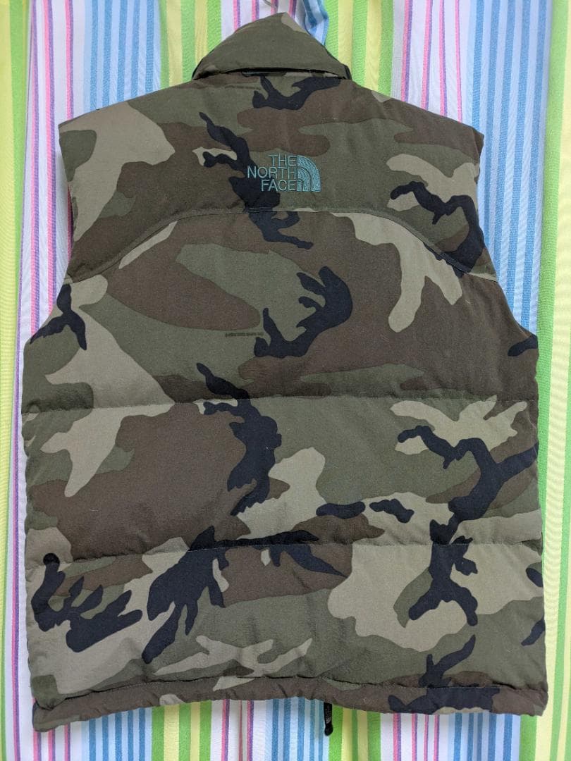 THE NORTH FACE ノースフェイス ダウンベスト 迷彩柄 S