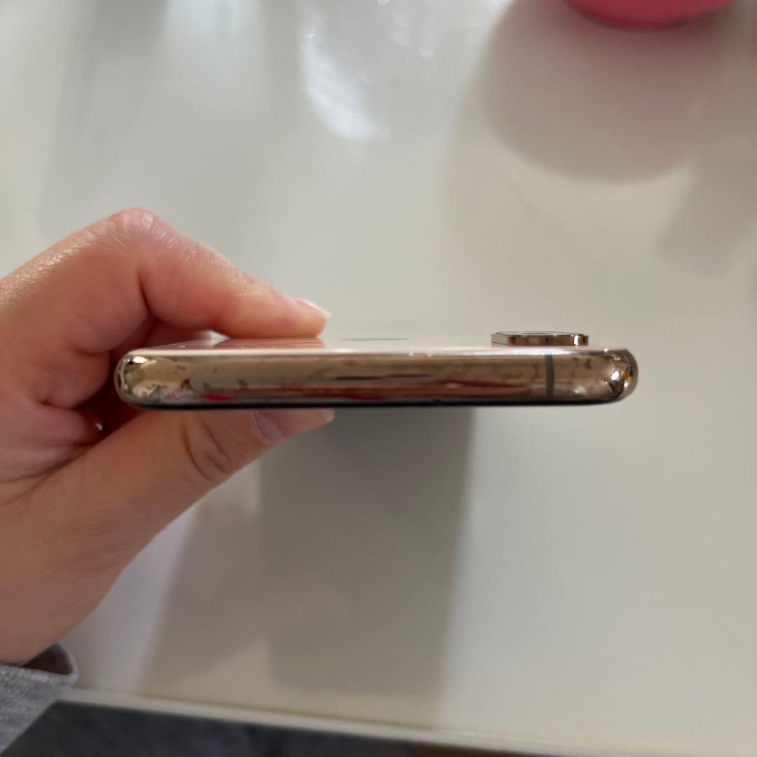 Apple iPhone Xs ゴールド 本体　64GB simフリー