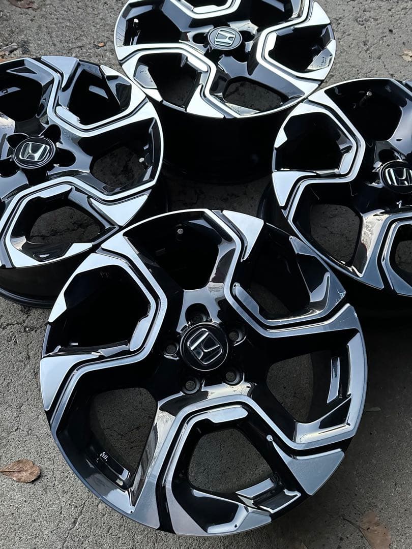 pe.②ホンダ CR-Vの純正18インチアルミホイール、2本