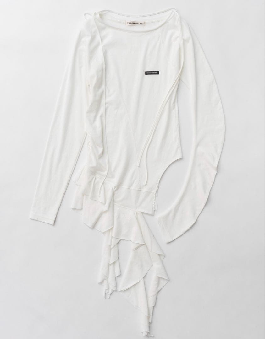 prank project ／ ラッフルヘムアシメトップス (ホワイト)