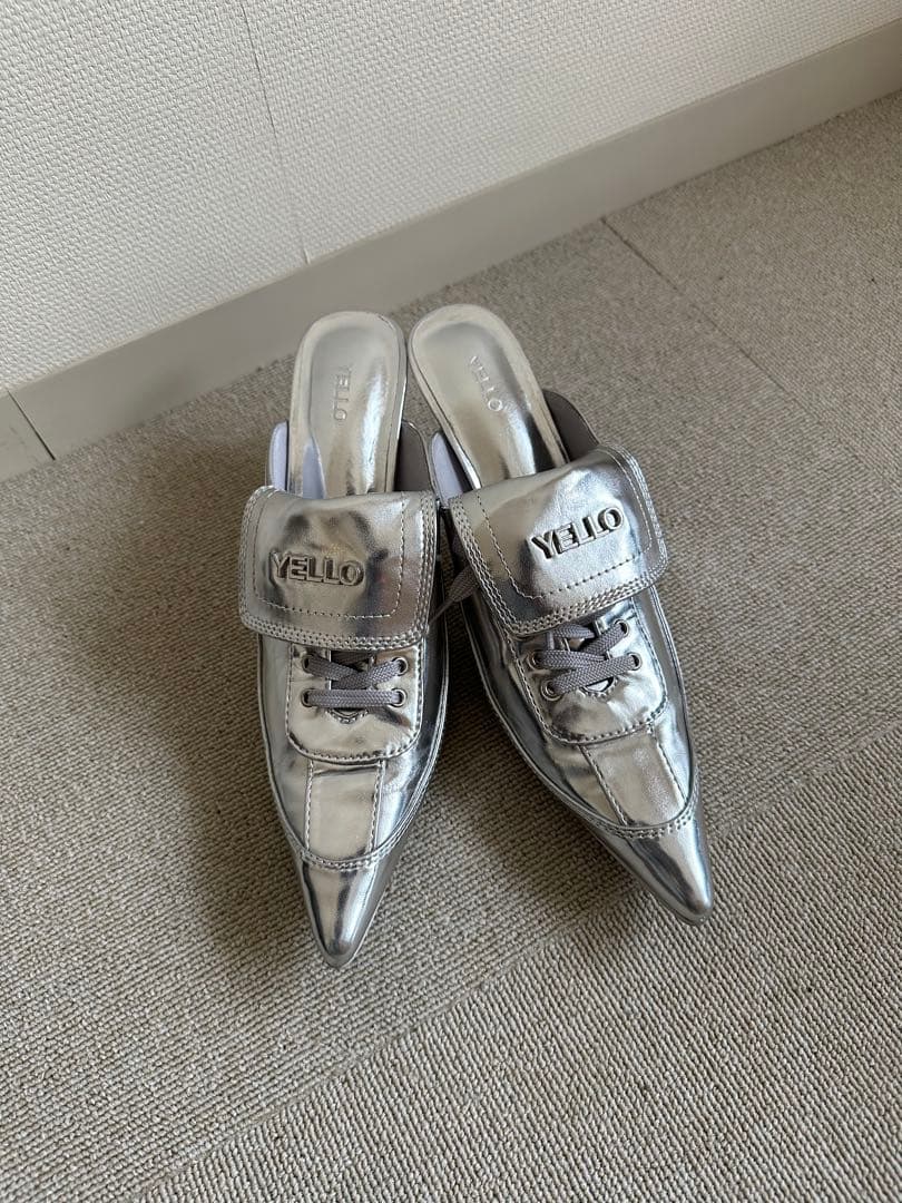 YELLO スニーカーミュール　シルバー