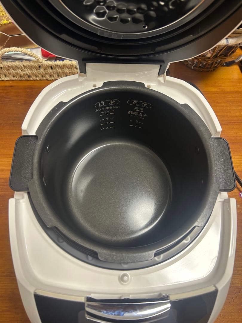 と*ろ様 【超美品】超高圧・酵素玄米炊飯器　酵素玄米Pro2 （SC06JP）