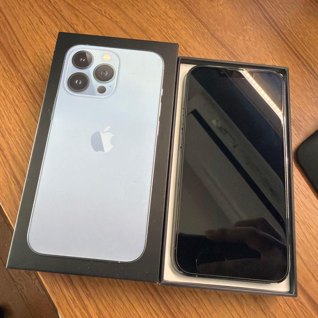 M*u様 Apple iPhone 13 Pro 128GB シルバー