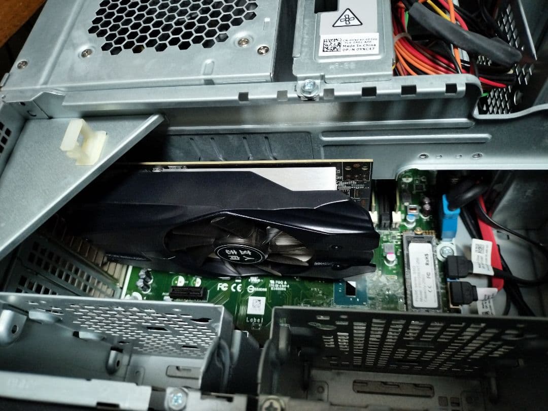 Windowsデスクトップ DELL XPS 8930 i7 8700 GTX1050Ti SSD256GB