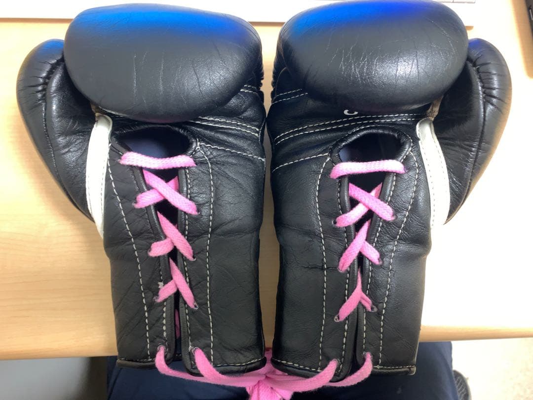 カナディス　Winning ボクシンググローブ 8oz 黒