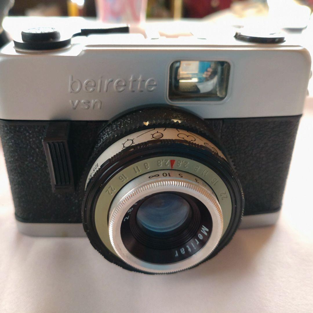 アンティーク 東ドイツ製　カメラ　beirette vsn