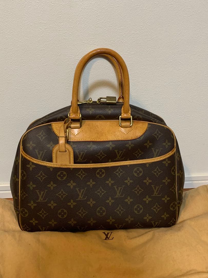 中古　ルイヴィトン モノグラム ドーヴィル　louis vuitton 正規品
