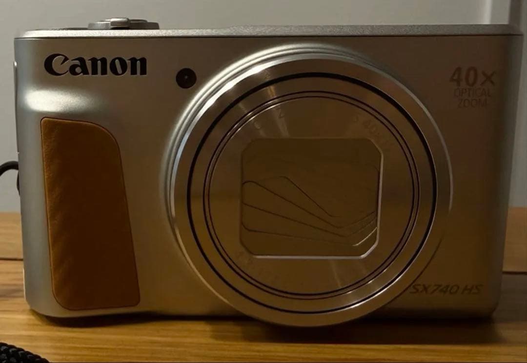 canon sx740hs シルバー