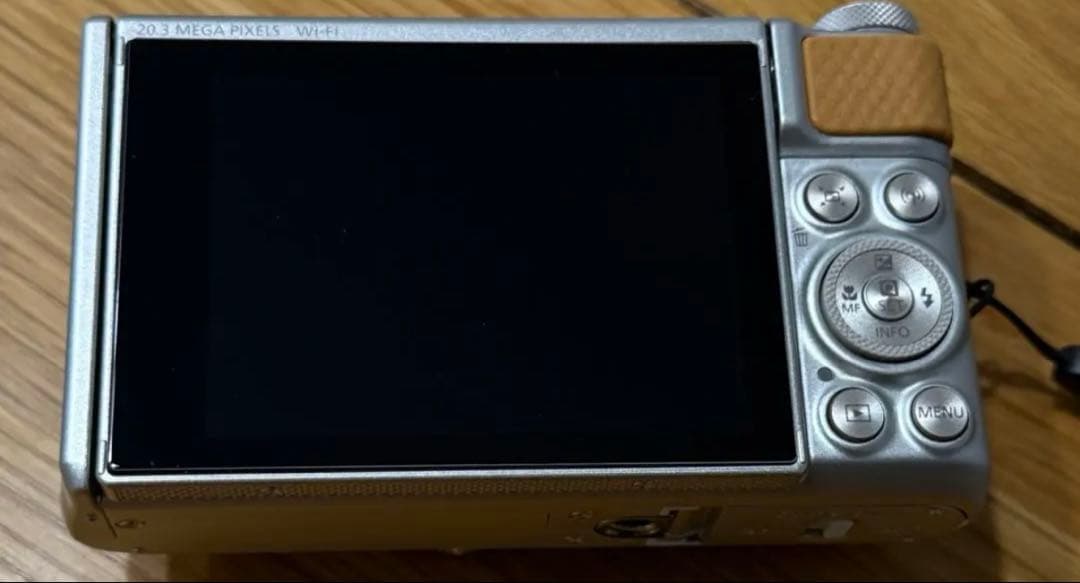 canon sx740hs シルバー