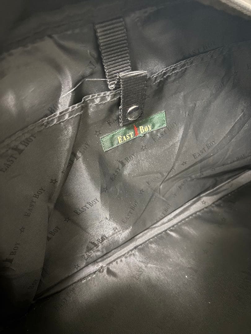 【美品】イーストボーイ　スクールバッグ　刺繍ロゴ　レザー ブラウン 白