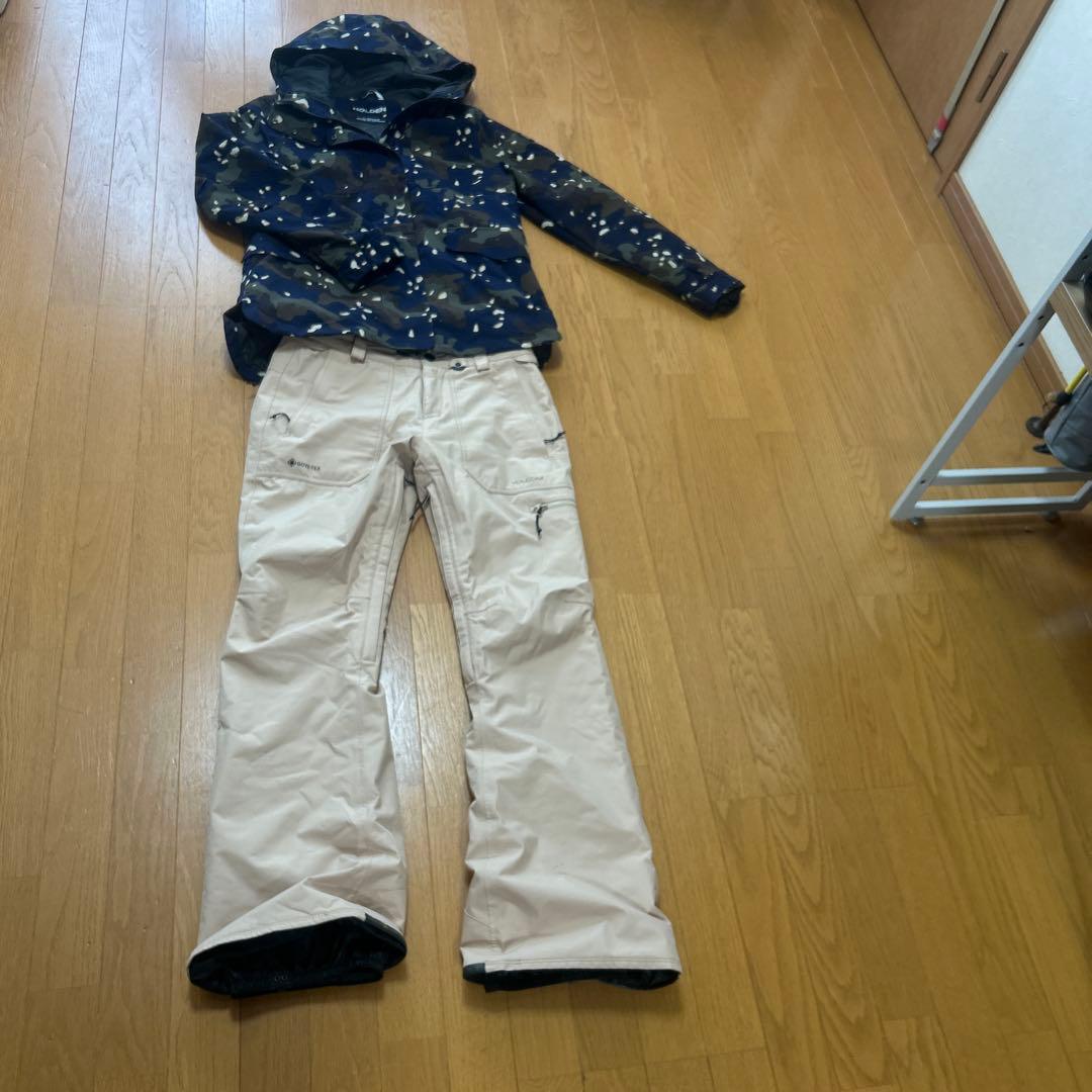 HOLDEN スノーボードウェア VOLCOMパンツ