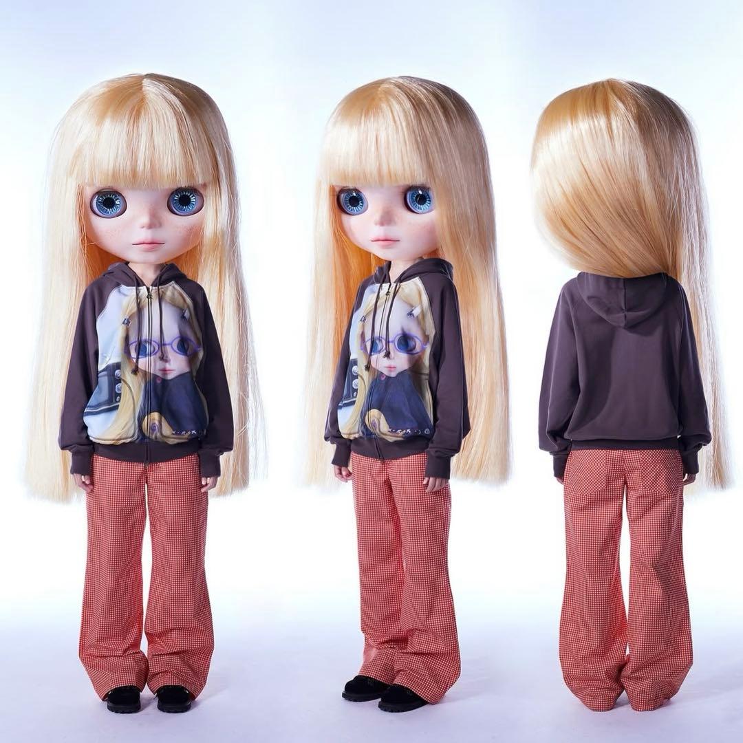 【即完売品】COYSEIO X BLYTHE GRAPHIC HOODIE
