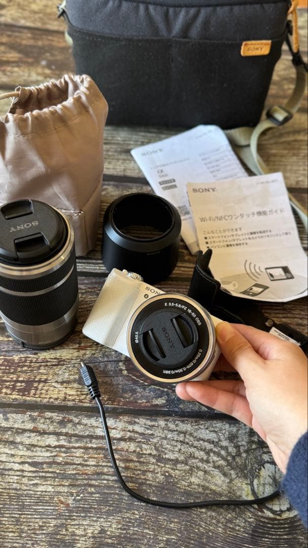 SONY ミラーレス一眼カメラ レンズ2本セット