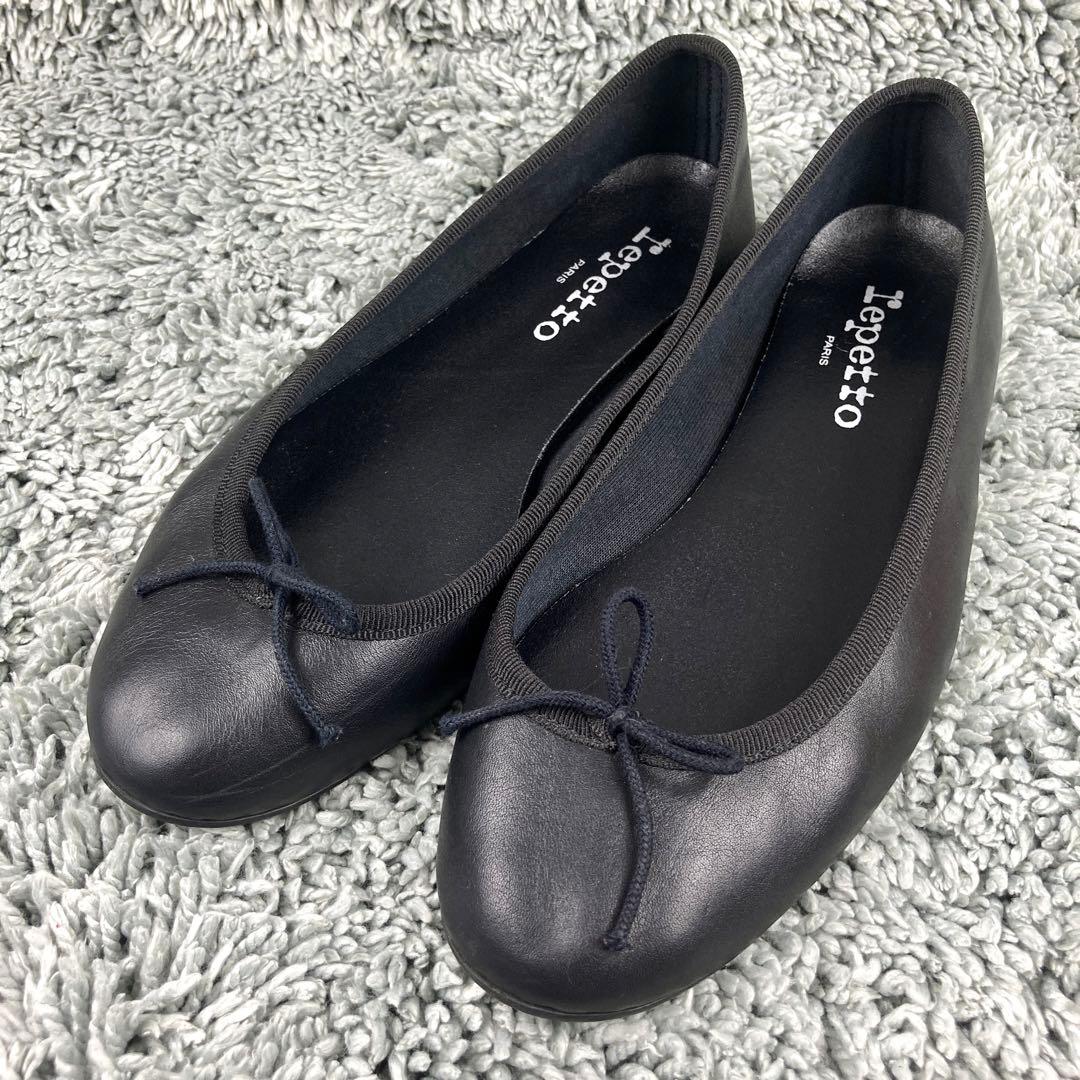 極美品 repettoバレエシューズ リリ ブラック23cm LILI レザー