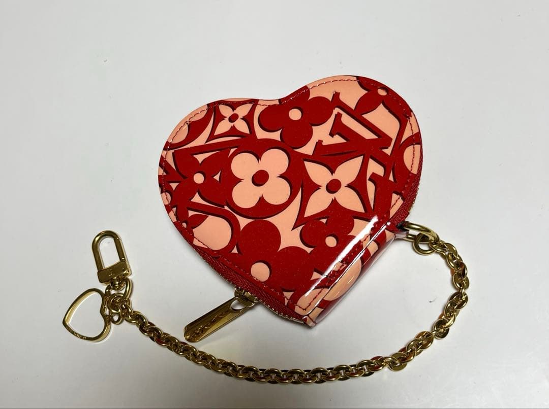 Louis Vuitton ハート型チャーム/ケース ボックス￼付き