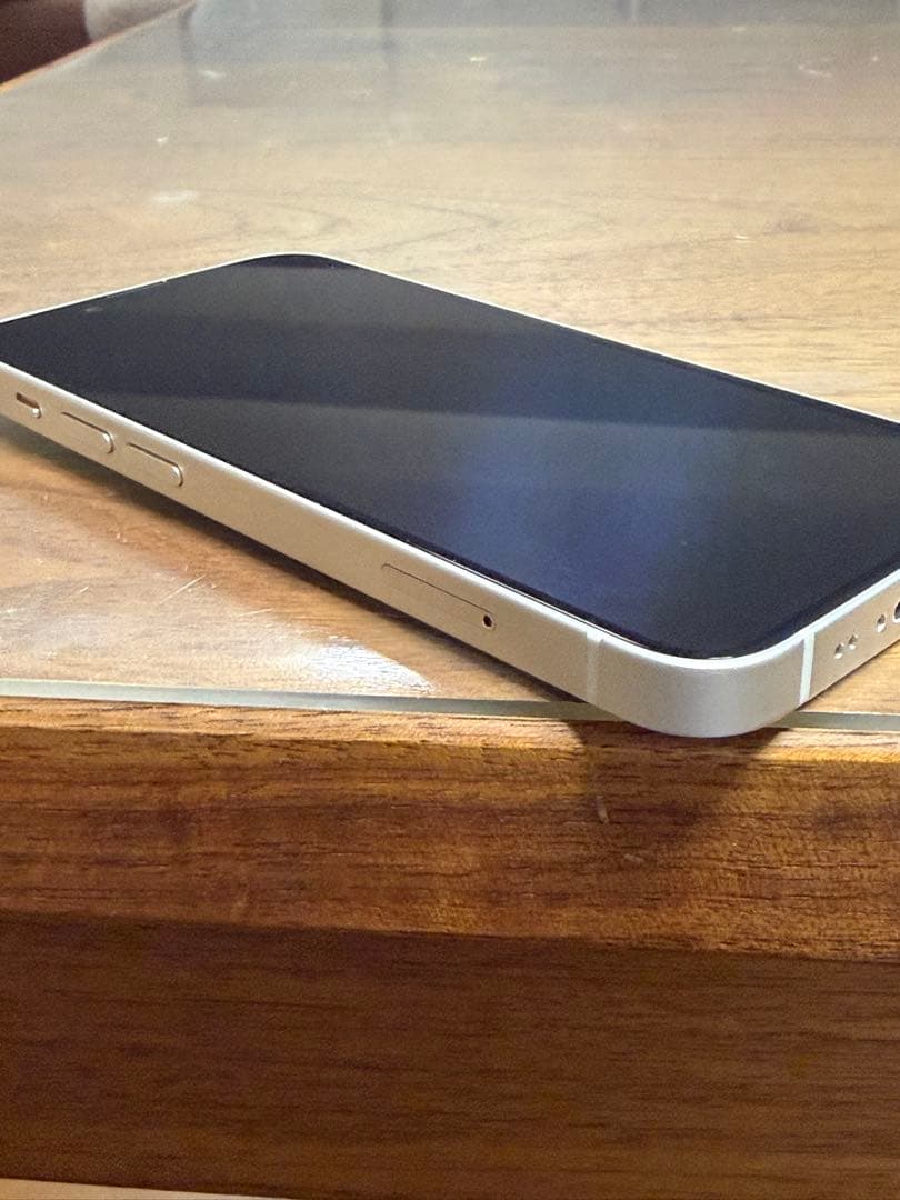 【極美品】iPhone 13 mini 256GB スターライト　SIMフリー