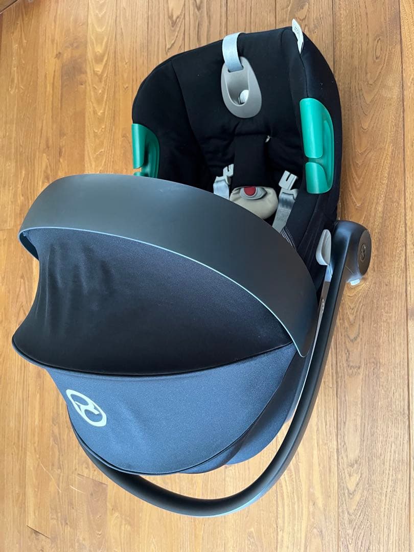 cybex Aton S2チャイルドシート